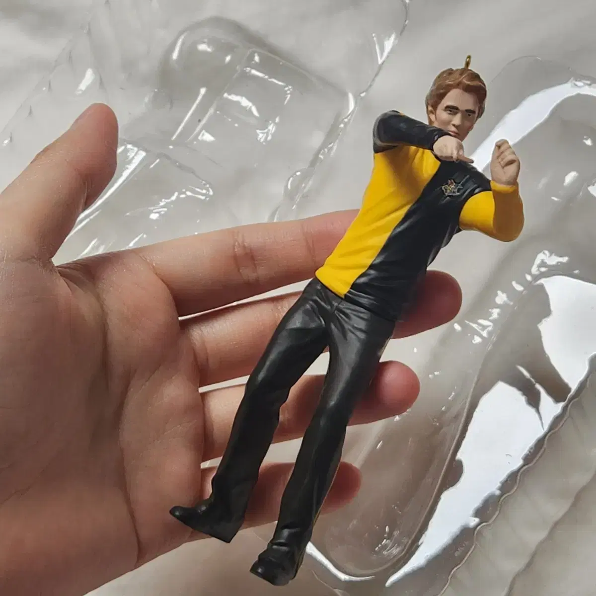 thumbnail-0